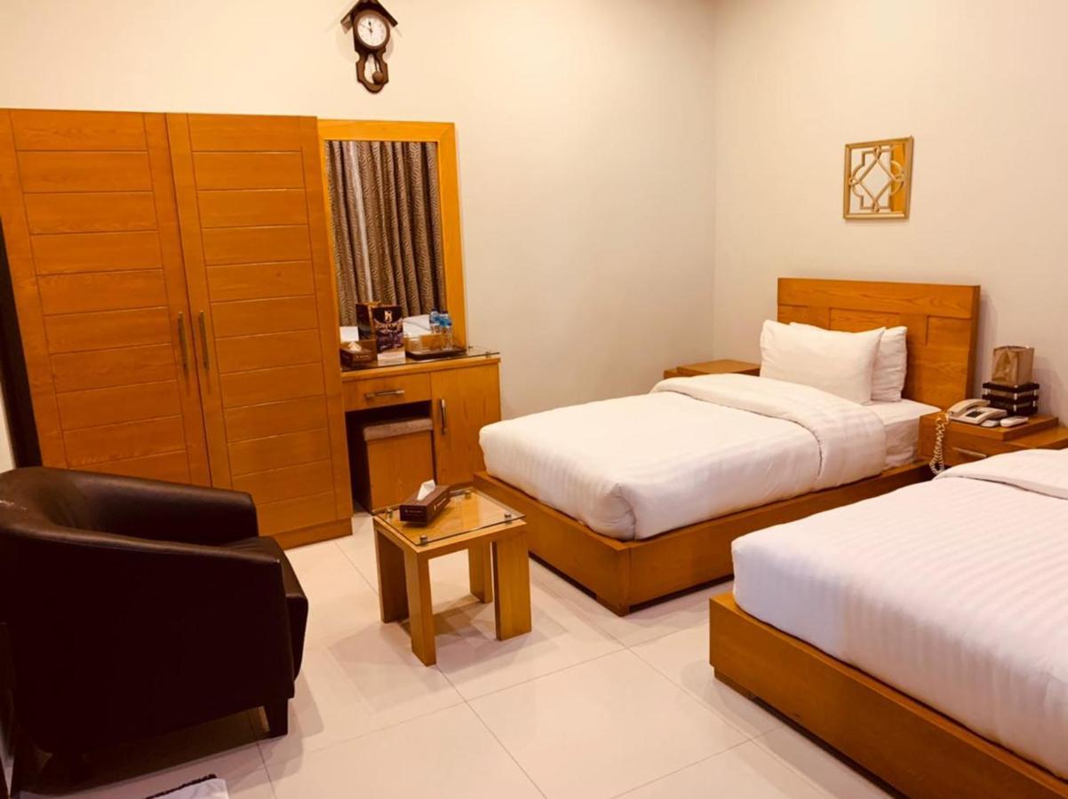 Burj Al Swat Hotel Saidu Sharif エクステリア 写真