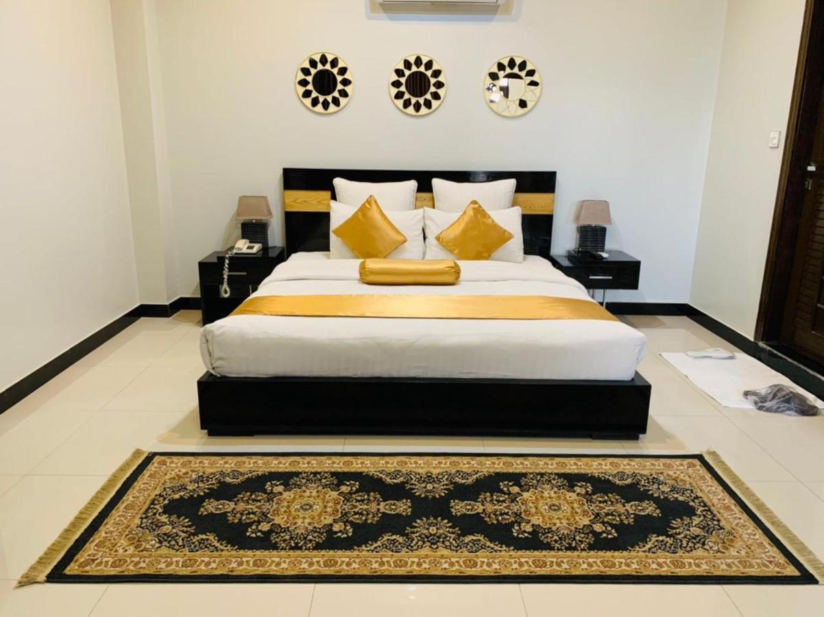 Burj Al Swat Hotel Saidu Sharif エクステリア 写真