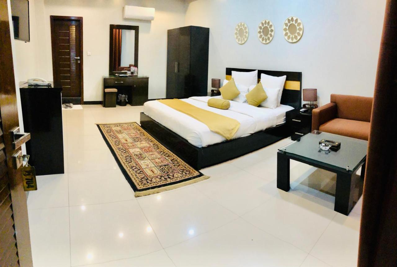 Burj Al Swat Hotel Saidu Sharif エクステリア 写真