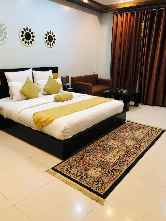 Burj Al Swat Hotel Saidu Sharif エクステリア 写真